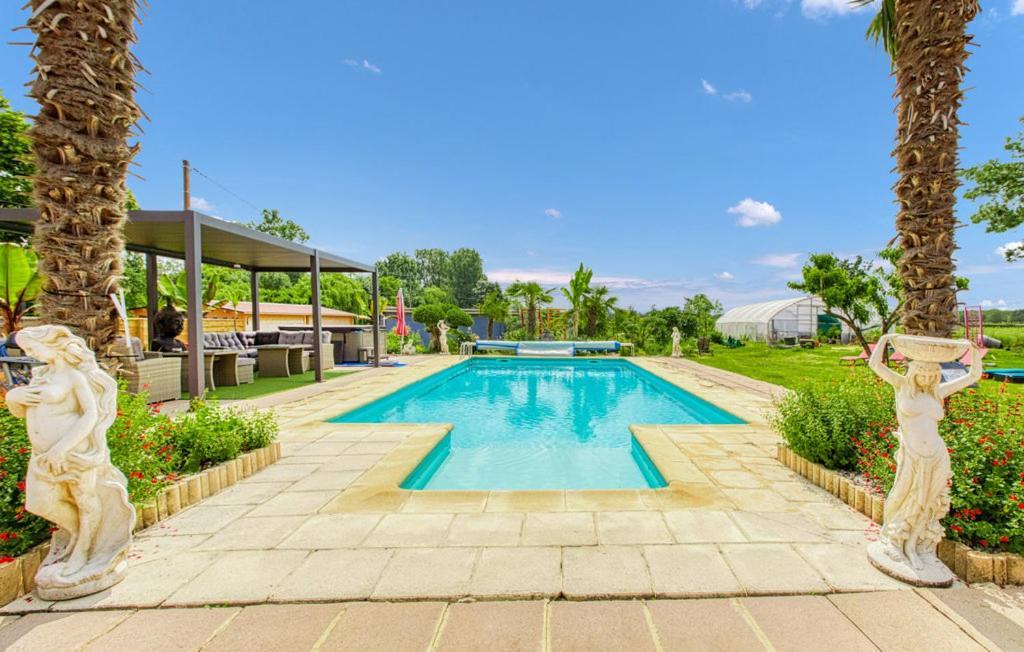 Studio Du Daudou Piscine Jacuzzi Partages Septfonds Luaran gambar